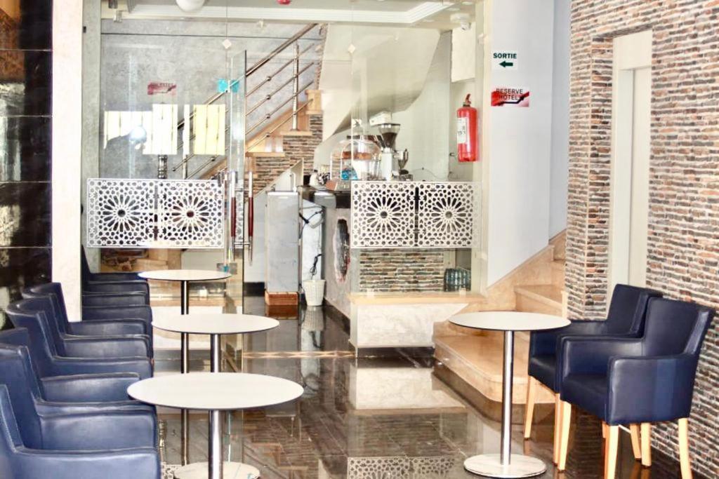 Zellaka Hotel & Cafe Khouribga Ngoại thất bức ảnh