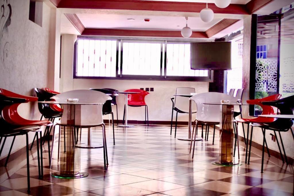 Zellaka Hotel & Cafe Khouribga Ngoại thất bức ảnh